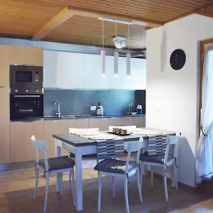 Apartment Ladina